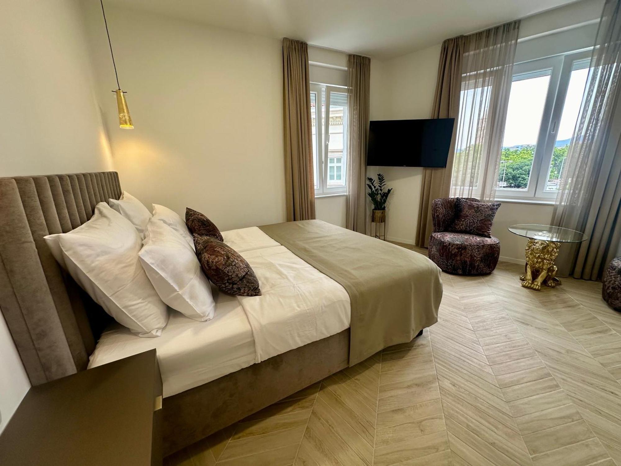 Mariani Luxury Rooms In Center Σπλιτ Εξωτερικό φωτογραφία